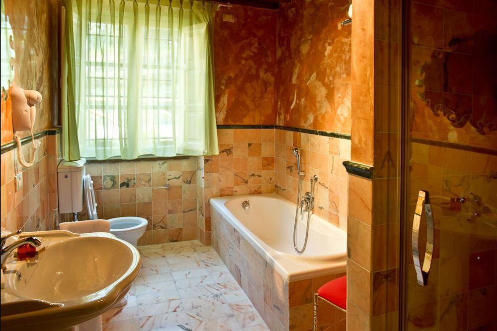 Suite Accommodation Mastiano Екстер'єр фото