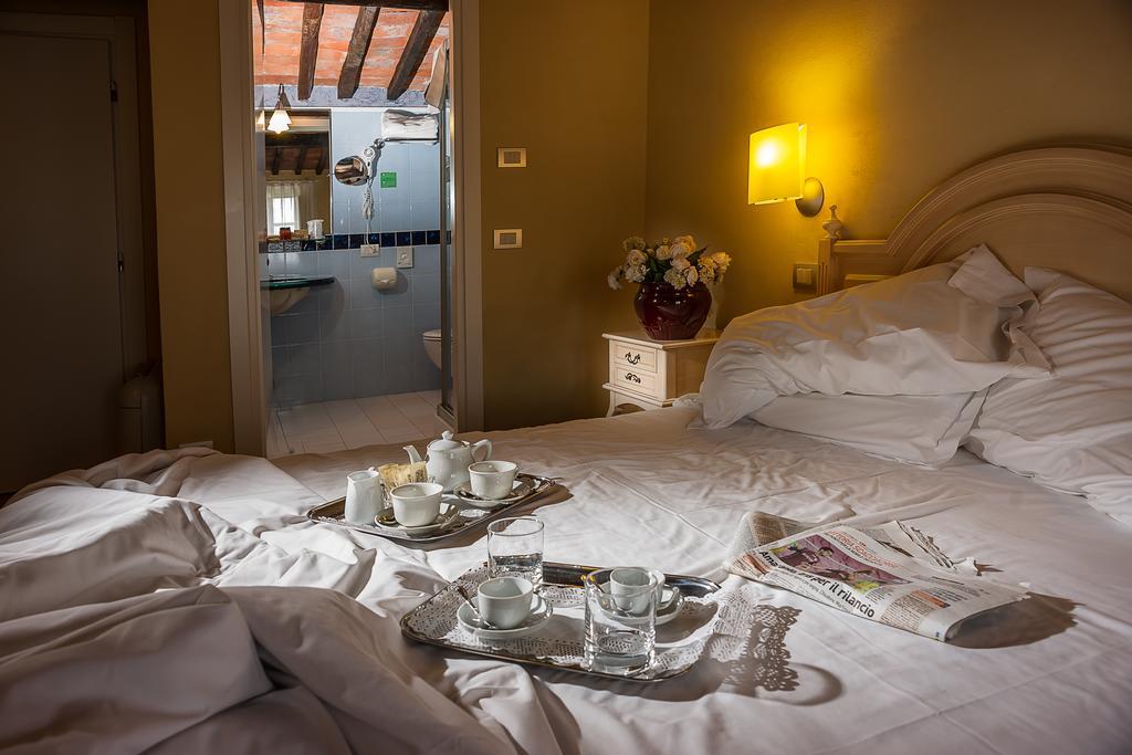 Suite Accommodation Mastiano Екстер'єр фото